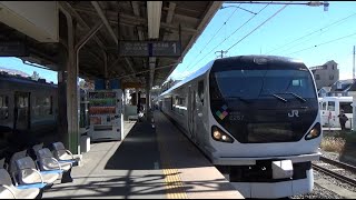 JR中央本線 小淵沢駅に特急あずさ到着