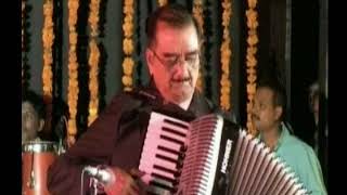 AAGE BHI JANE NA TU WAQTA ENOCH DANIELS PIANO ACCORDION \u0026 KISHOR DESAI MENDOLIN