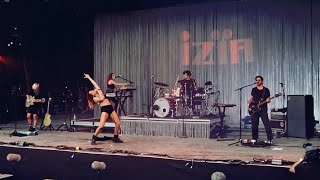 Izïa - La vitesse (Live - Rock En Seine 2022)