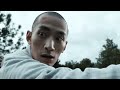 a shaolin monk learns chinese kung fu to defeat invincible villains.