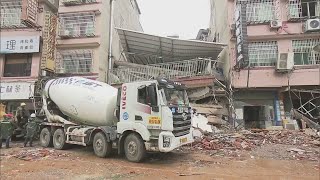 중국 창사 주상복합 붕괴사고…사망 23명·실종 39명 / 연합뉴스TV (YonhapnewsTV)