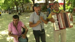 Tumankuqe Live - Daja Kombinatit \u0026 Muzikantët e rrugës. Street Performers