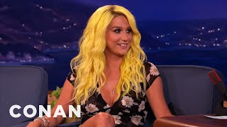 Kesha's Vagina Almost Fell Out On \