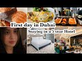 Travel Vlog: Uk to Dubai, Phela din Dubai mein itna sikoon hai, Staying in a 5 star Hotel.