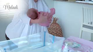 Baby Bath with Malaak Midwife Cecile De Scally