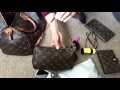 What's in my bag: Louis Vuitton Speedy 30