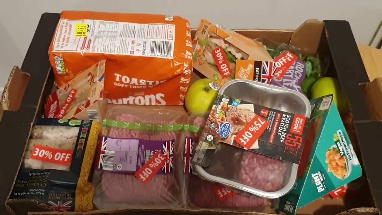 First Ever Aldi Too Good To Go Box - YouTube