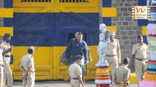 Sanjay Dutt Comes Out Of Yerwada Jail | Real Sanju Video  | Six Sigma Films