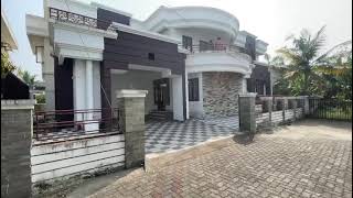 Kakkanad vennala urgent sale 9cent 4200sqt gated villa 2.10cr call 9️⃣8️⃣9️⃣5️⃣1️⃣5️⃣6️⃣2️⃣1️⃣9️⃣