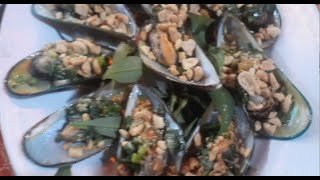Đến Phan Thiết,vô quán ăn hải sản ngon,tươi,sạch rẻ nè !