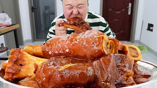 四根牛蹄，阿强做“红趴牛蹄”，香辣脱骨大口啃着吃解馋｜Mukbang【cram阿强】