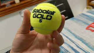 Unboxing abriendo las pelotas de Tenis Babolat.