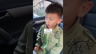 美女问路竟是为了拐小孩，小然哥被迷晕在车里，他能顺利逃脱吗？#萌娃#段子#儿童安全#安全防范#安全知识#悬疑#短剧#正能量