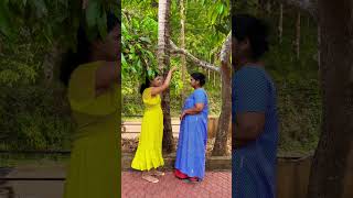 കാര്യങ്ങൾ കൈ വിട്ടു പോയി 😳🤦‍♀️.        #momdaughter #funnyshorts