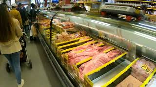 Tour Of Findlay Market in Cincinnati, Ohio + Local food pop up shop and more