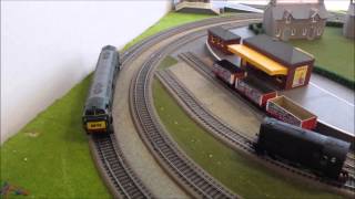 Hornby R319 BR Co Co Diesel Hydralic Loco Class 52   Western Yeoman' D1035 P88025