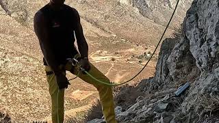 How to belay with the Click-Up. Climbing Technology. Assisted-breaking belay device. Rock & Sun.