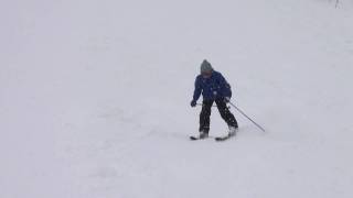 札幌国際スキー場ダウンヒルンコースコブターン練習