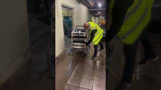 Demo: Escalator cleaning machine