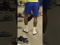 Neymar comandando o baile no vestiário da seleção brasileira ￼