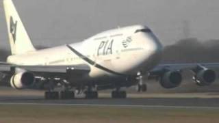 PIA Boeing 747-300  landing perfect must watch it amazing