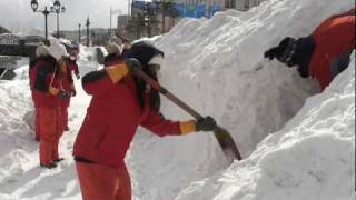 「雪あかりの路」作り　韓国･中国ボランティア