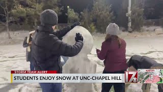 Students enjoy snow at UNC-Chapel Hill