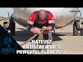 2017 World's Strongest Man | Mateusz Kieliszkowski's Powerful Plane Pull