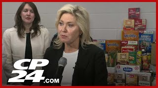 Liberal leader Bonnie Crombie campaigns in Hamilton