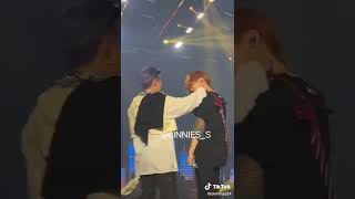 Yoshi crying at Treasure concert day 2 #treasure #yoshi #hyunsuk