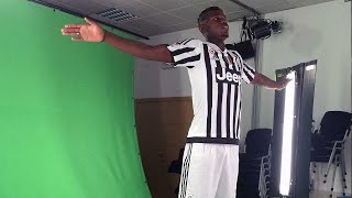 La Juventus in posa - Bianconeri in front of the cameras
