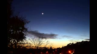 Timelapse: Waxing Crescent Moon (02/01/2014) [4:3]
