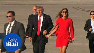 Trump awkwardly avoids holding Melania's hand in Florida - Daily Mail