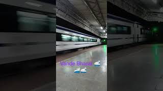 Vande Bharat Express🚅🚅 || Howrah to Ranchi||1st trial run ##viral #shortsfeed #shorts