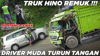 BIKIN CEWEK TERPESONA 😍 Aksi Heroik Driver Muda Menolong Sopir Yang Kesulitan di Sitinjau Lauik