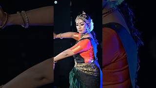 ആനന്ദ നടനം ആടി നവ്യ നായർ #navyanair #bharathanatyam #actress