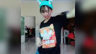 ក្បាច់​រាំ​ក្នុង​tik tok 😘2020 [  MEUY MEAN] 😍💖