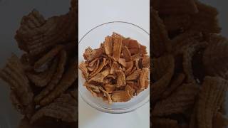 Ragi chips😋 #viral #trending #foodvideos #shortvideo #ragichips #viralshorts