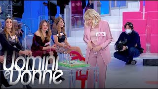 Uomini e Donne, Trono Over - Buon compleanno Gemma