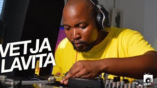 Vetja Lavita with ur #LunchTymMix