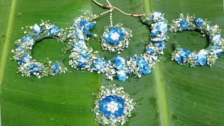 Fresh flower jewellery in blue | Fresh flower jewellery | Real flower jewellery