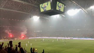 Målfirande efter Henok Goitoms hundrade mål för AIK. AIK - Sirius 4-2