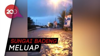 Banjir Bandang Hanyutkan 2 Rumah di Banyuwangi