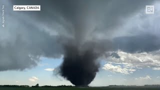 Paura in Canada, le impressionanti immagini del passaggio di un tornado