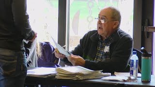 How Green Bay election observers monitor the voting process