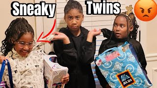 SNEAKY TWINS TRYS TO STEAL CHRISTMAS GIFTS FROM UNDER THE TREE (What happens next is shocking)😡