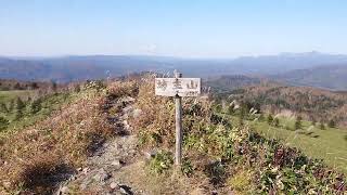 北海道の山紹介③⛰️【坊主山・頂上】北海道むかわ町(旧穂別町)・(2019年10月20日)    #ろんこ北海道の嫁    #坊主山