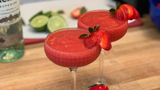 Cocktail Hour: Frozen Strawberry Daiquiri