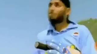 Old Pepsi Ads Enjoyed By Indian Cricket Team...Full Masti