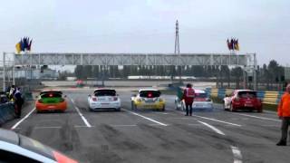 Départ course manche qualificative 4 Division 3 Rallycross Dreux 2015